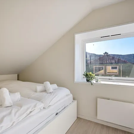 Mountain Views - Sun Terrace - Close To Facilities Apartamento Bergen